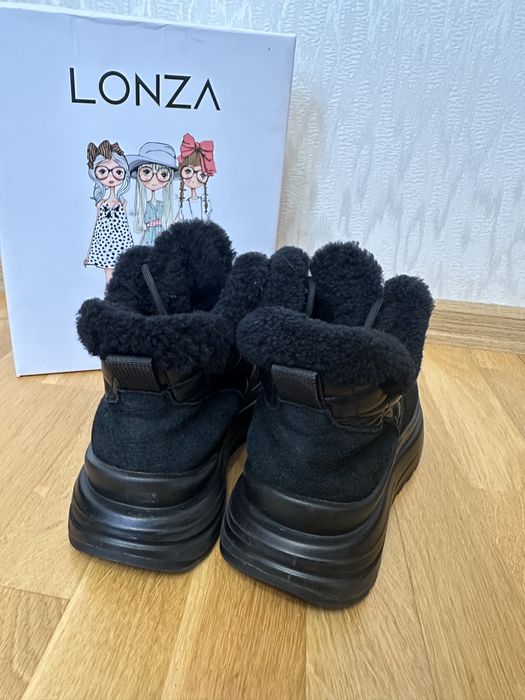 Кросівки, чоботи лонза, lonza