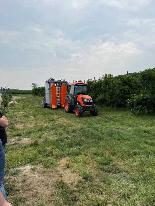 Kombajn do borówki, maliny letniej, agrestu, jagody kamczackiej