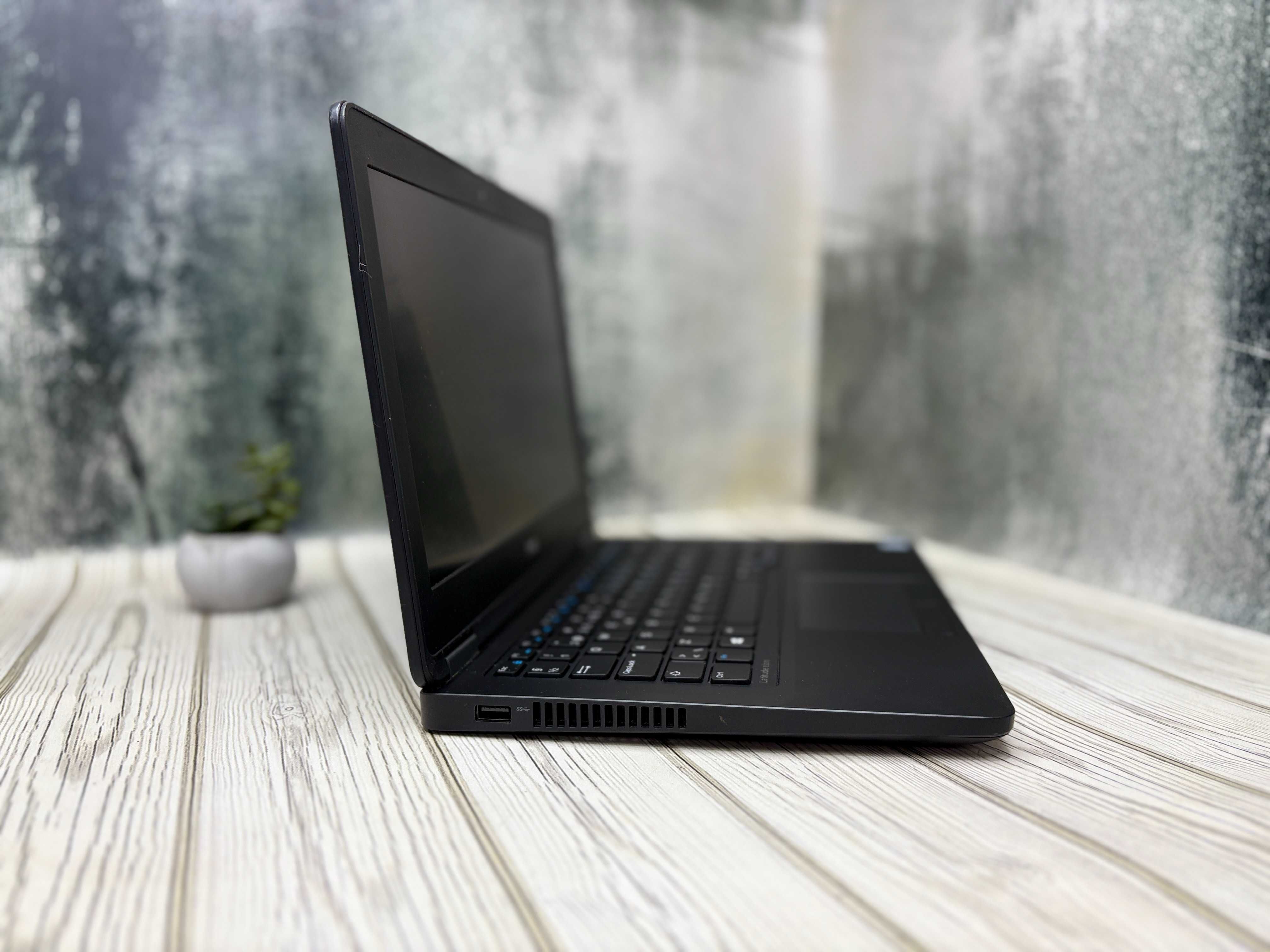 Ноутбук Dell Latitude 5270\12" HD\I5-6300U\8 GB\SSD 128 GB\для роботи