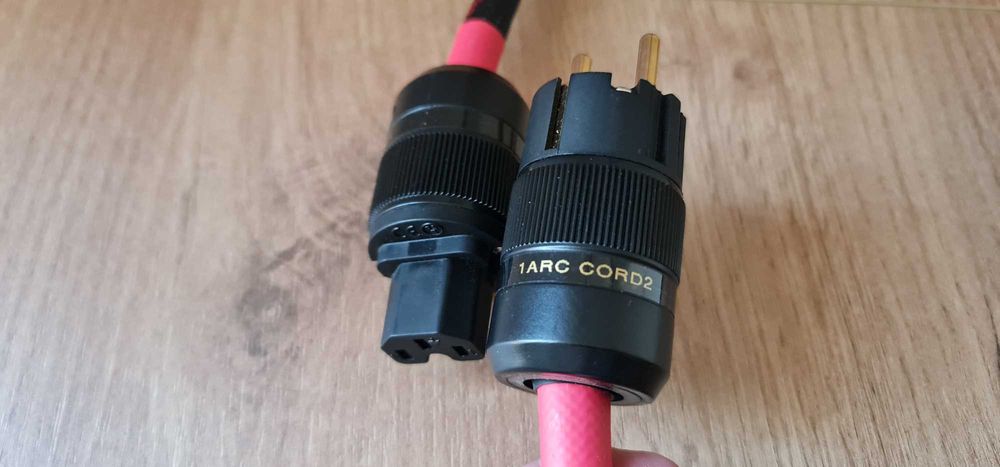 1 ARC ARROW SE- jak nowy- kilkanaście godzin używany