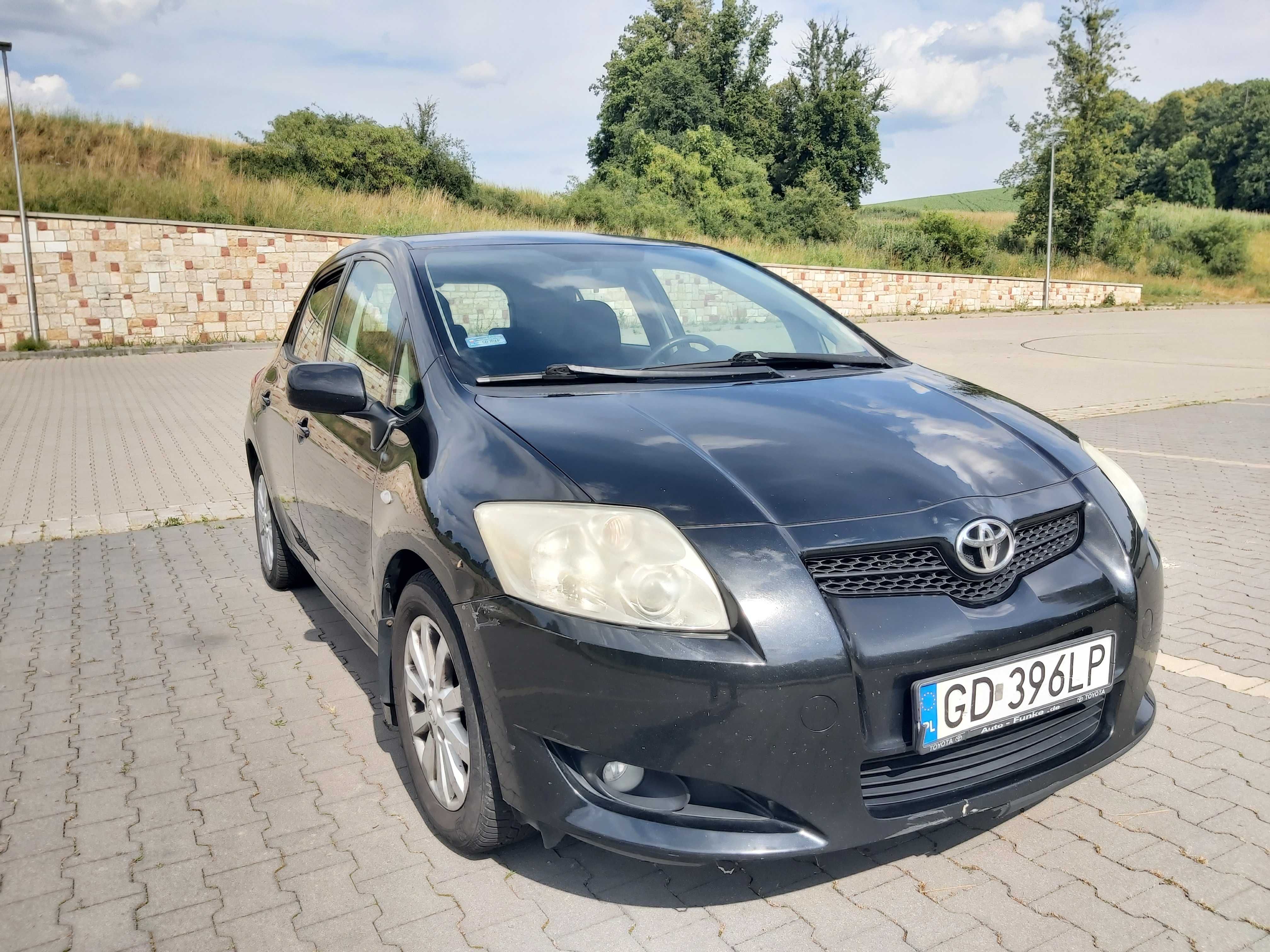 Sprzedaż samochodu Toyota Auris 2007 2 litry
