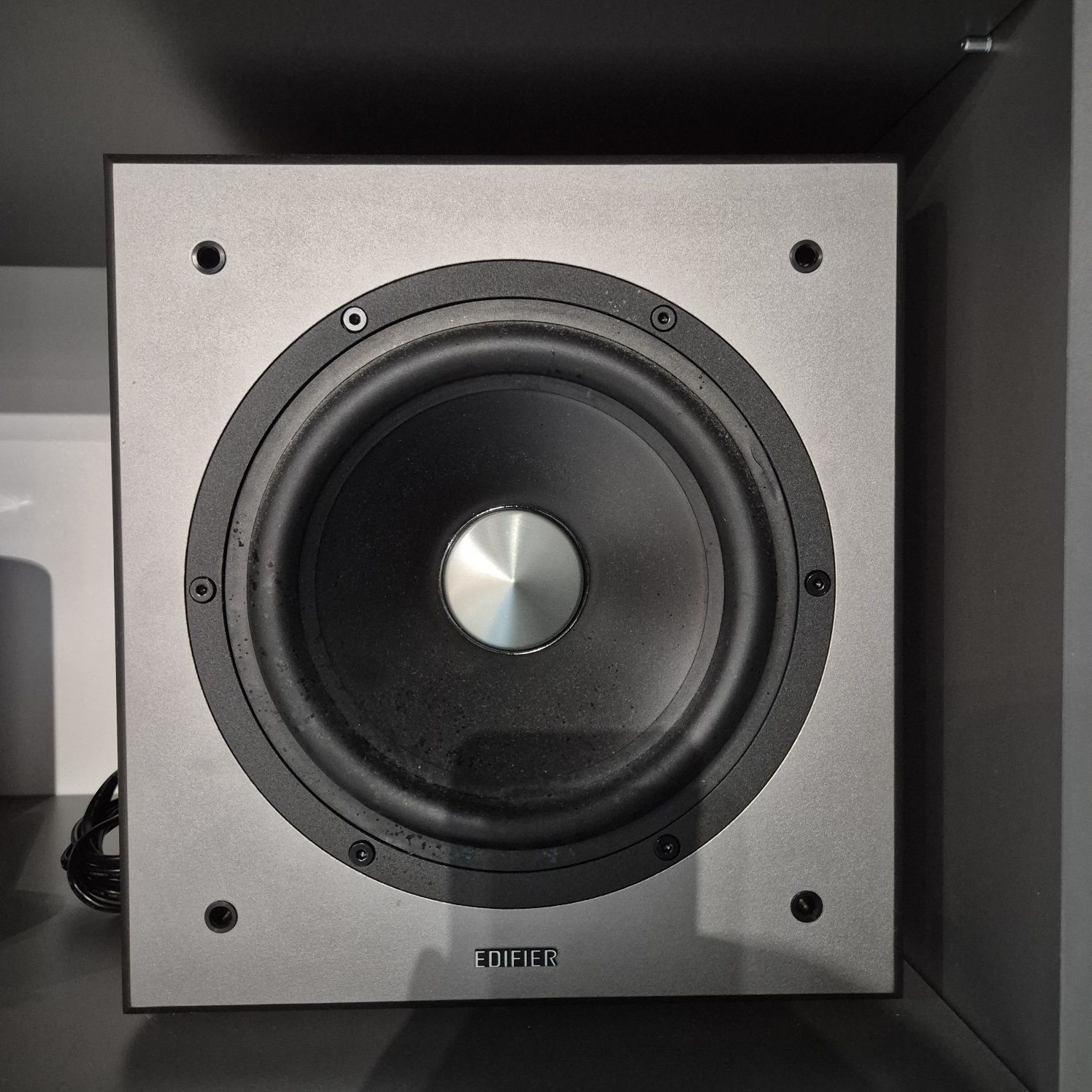 Сабвуфер Edifier T5