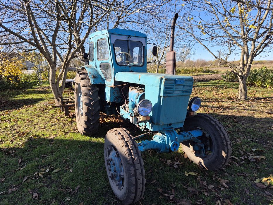 Продам трактор  Т 40 АМ.