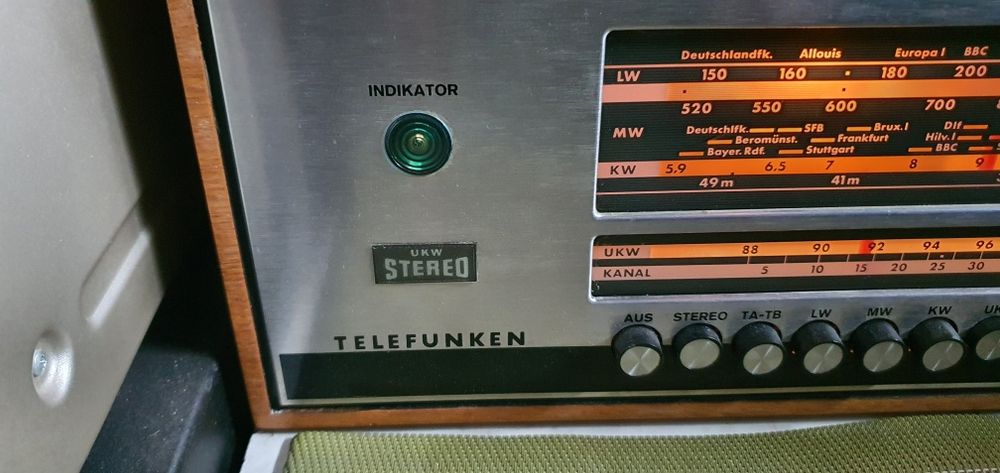 Amplituner TELEFUNKEN Operette 2650 ANTYK