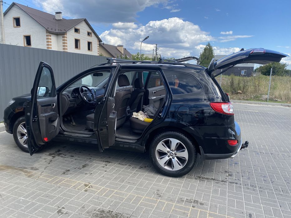 Продам Hyndai fanta fe Рестайлінг 2012 2,0d 4x4 110kw