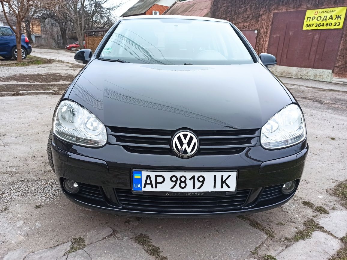 Продам VW Golf 1,4mpi, 2007, 5d, черний