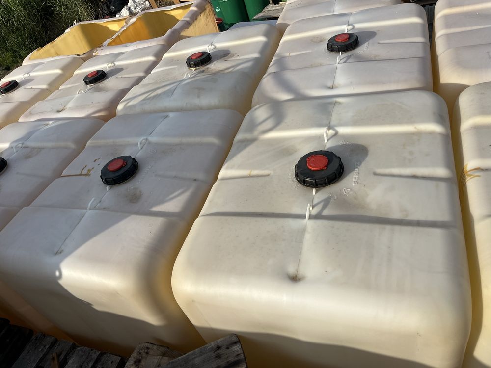 Depositos IBC - so plastico… bricolage