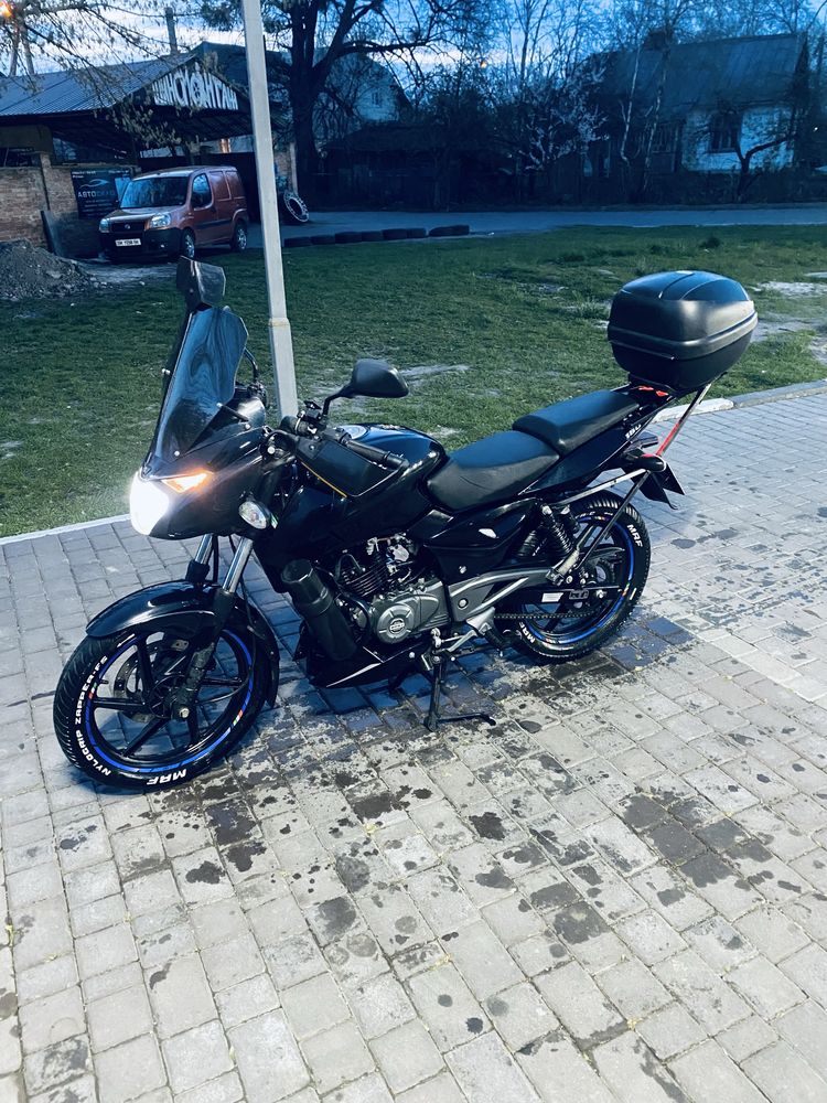 bajaj pulsar 180