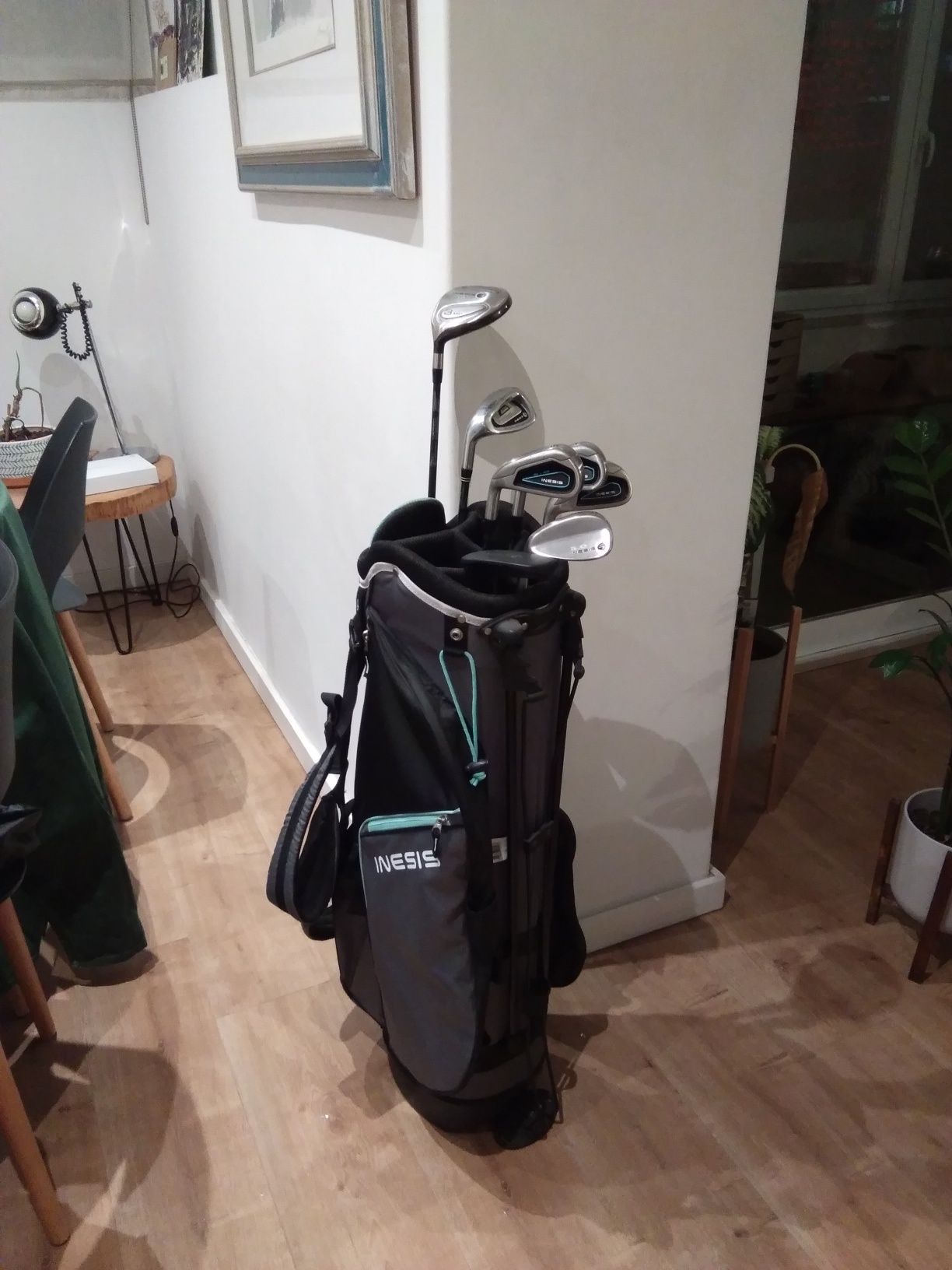 Saco de golfe com 7 tacos muito bom estado