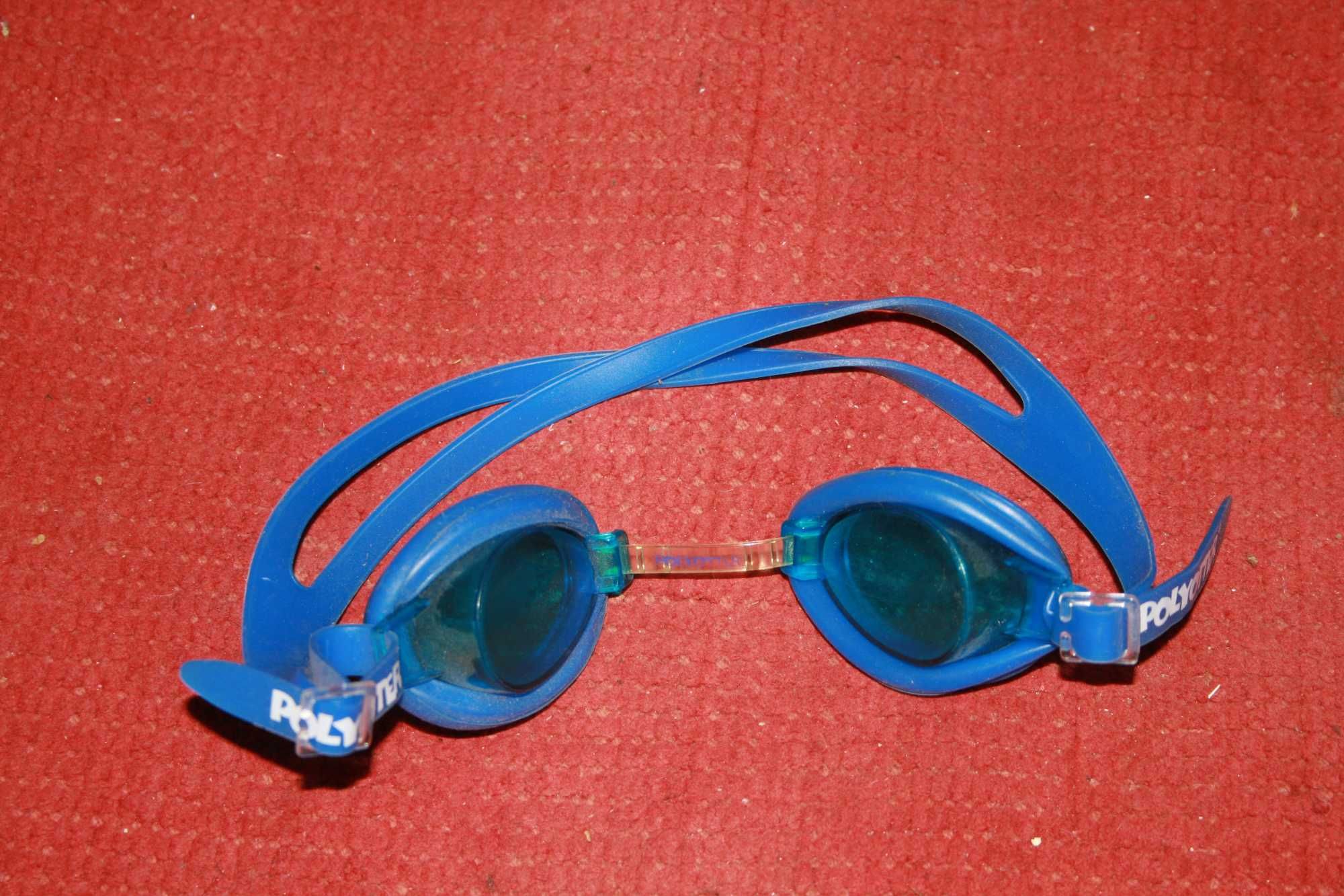 Продам очки для плавания