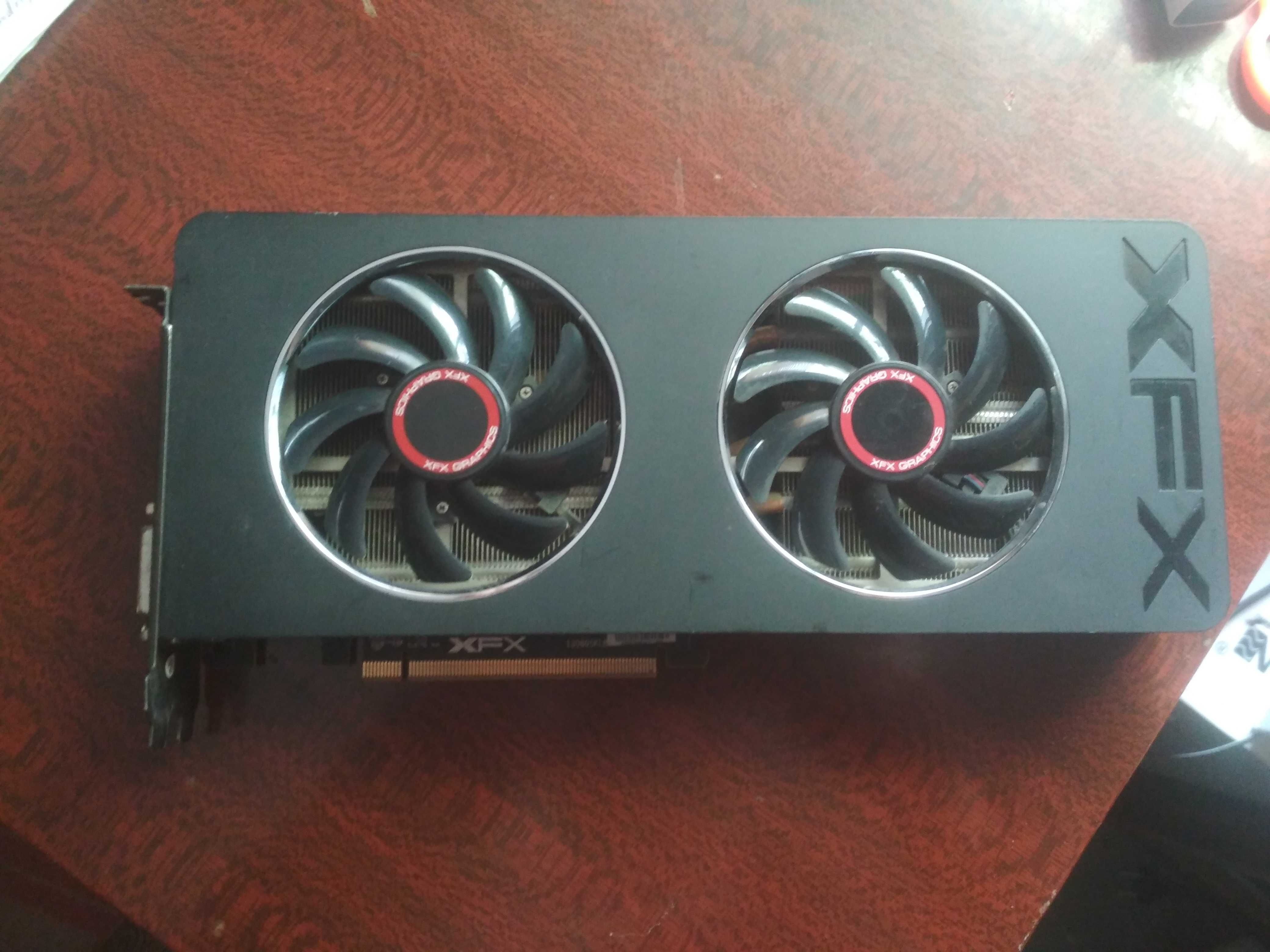 Видеокарта Radeon R9 - 280X  3Gb  DDR5 384Bit