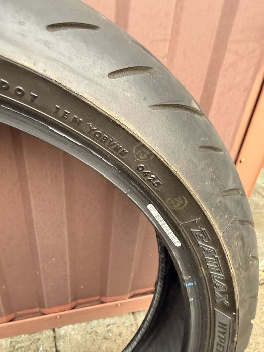 Opona motocyklowa Bridgestone Battlax S22 120/70 ZR17 rok 2025