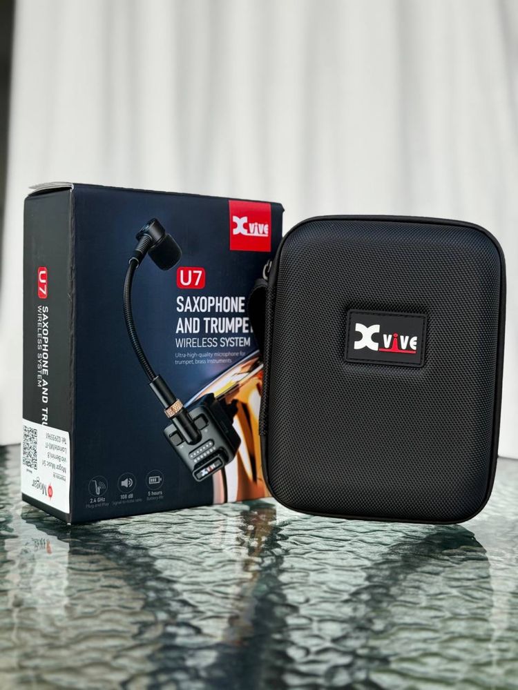 Xvive U7 Wireless System для саксофона / труби