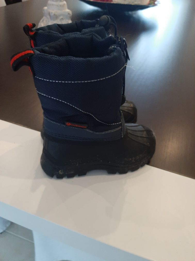 Botas de neve em bom estado n'26