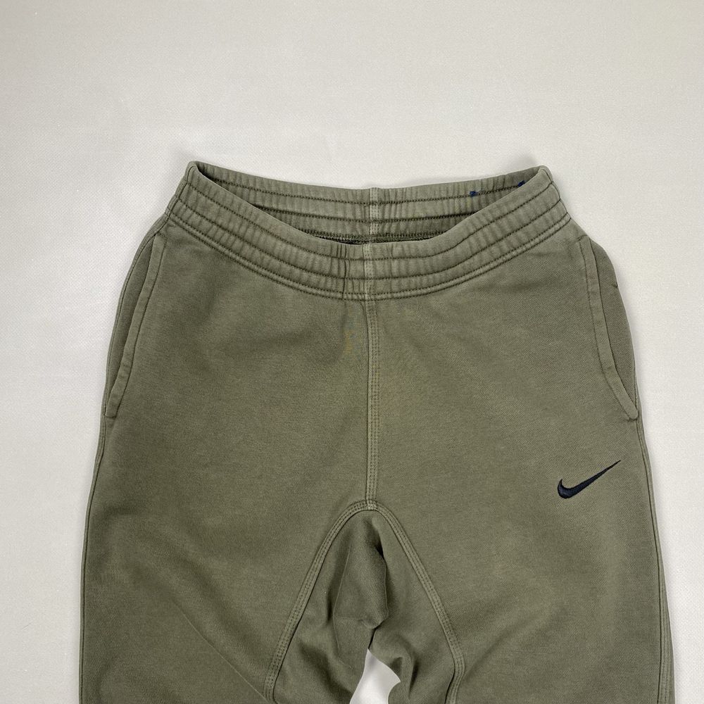 Спортивні штани Nike розмір Xs