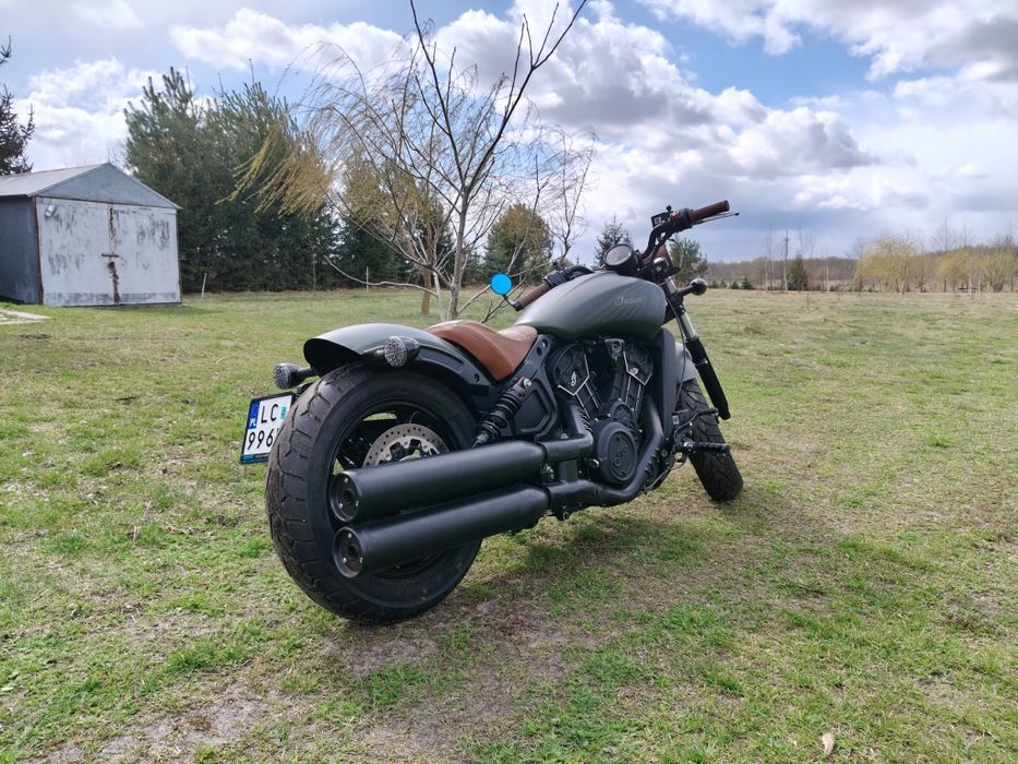 Indian Scout Sixty Bobber" nówka"
