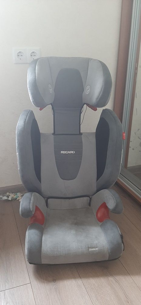 Автокресло Recaro Monza Рекаро Монза