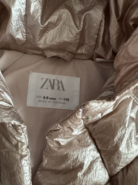 Куртка для дівчинкі