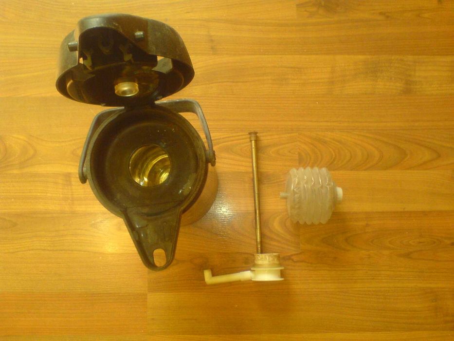 Termos Pompka Ricco 1,9 l bez pokrywy obudowa metal kolor srebrny