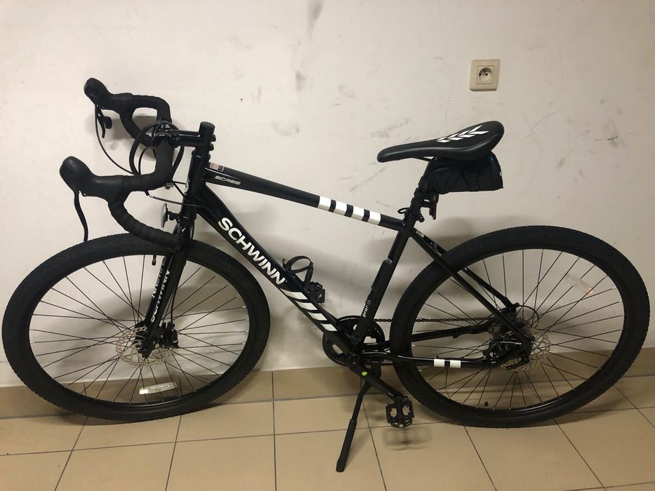 Rower gravel schwinn scree