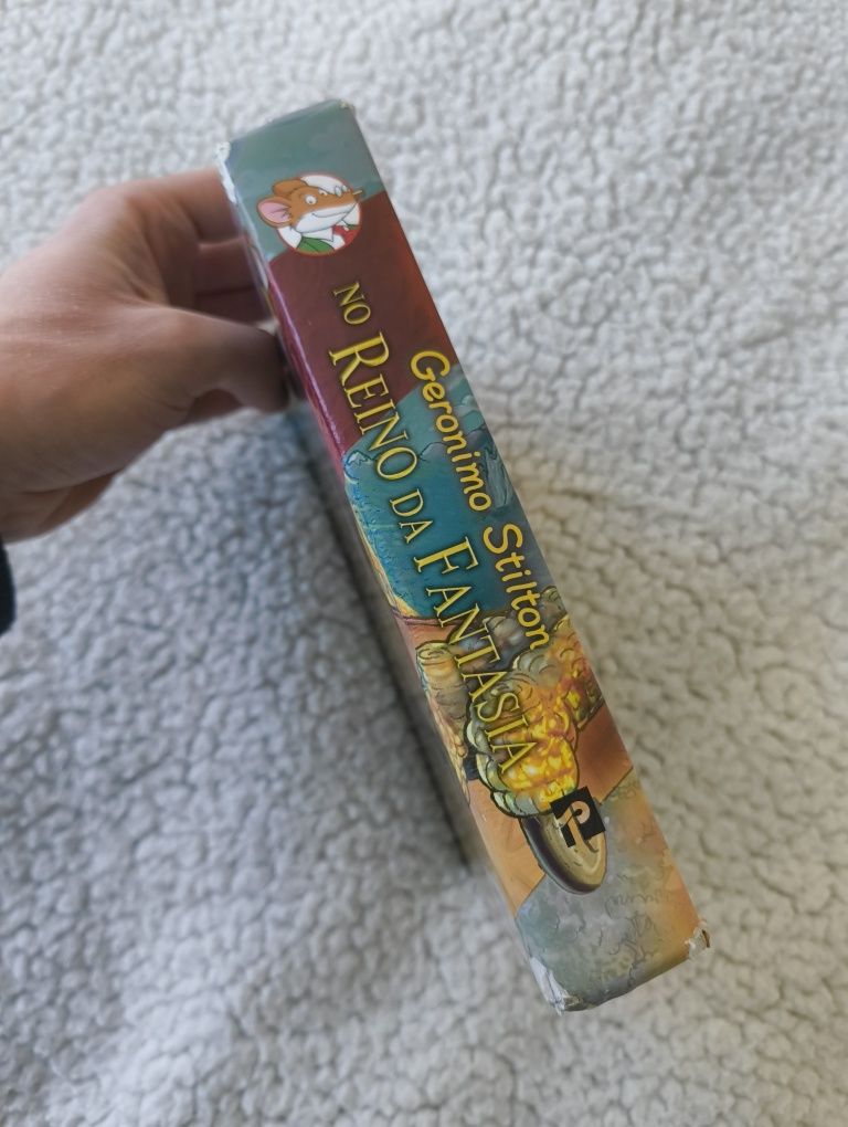 Livro No Reino da Fantasia de Geronimo Stilton (7° Edição)