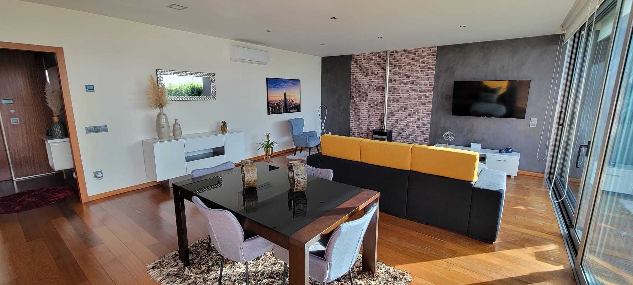 Apartamento T2 em Âncora – Perto da Praia com Vista Mar