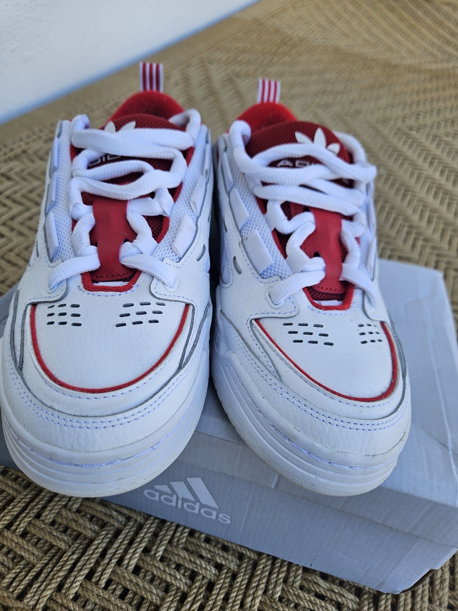 Adidas Adi2000 tam40