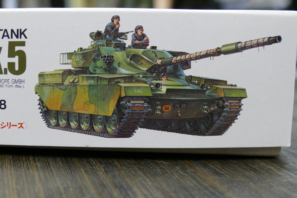 Tamiya N.35068 Model Do Sklejania Czołg Chieftain Mk.5 Skala 1:35 Nowy