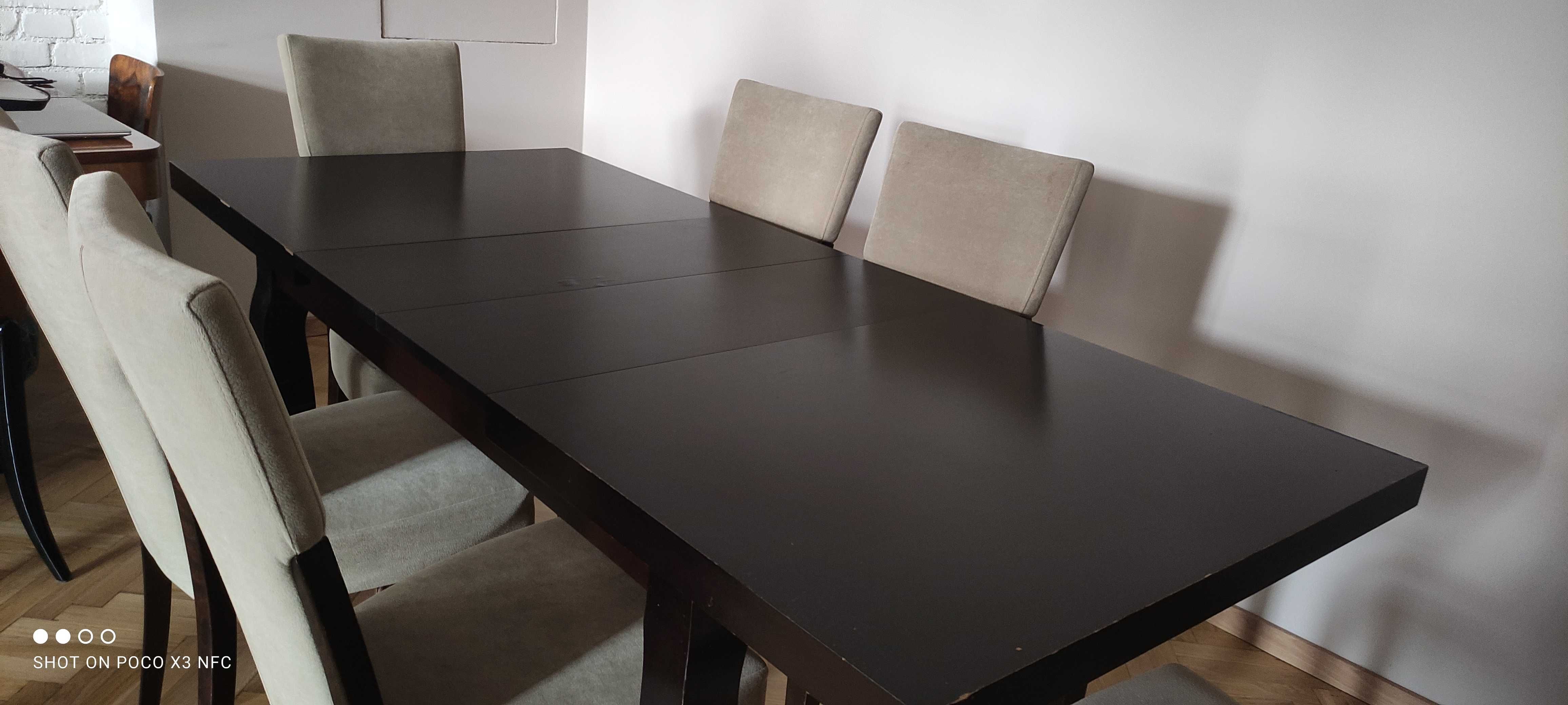komplet stół z 8 krzesłami