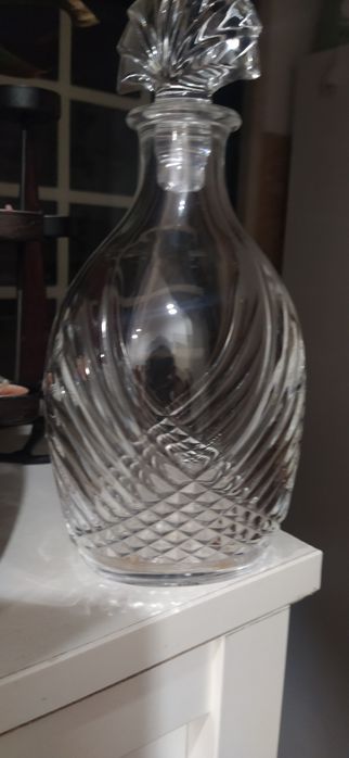 Garrafa fina e elegante