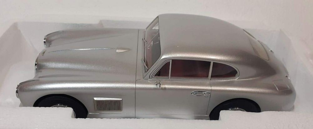 1/18 Aston Martin DB2 FHC - BoS models