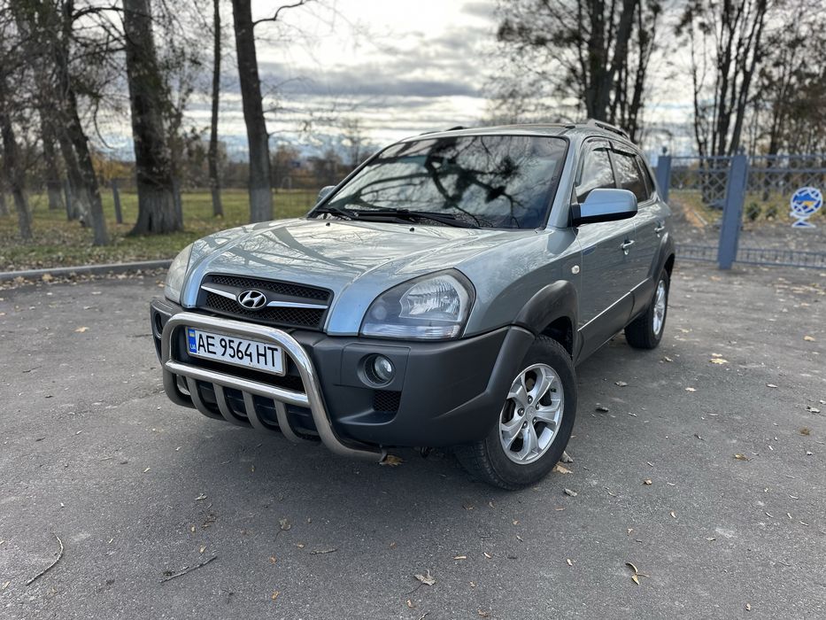 Продам Хюндай Туксон 2008 г 4 WD