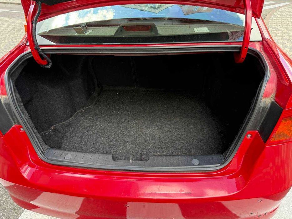 Продам MG 350 Deluxe
