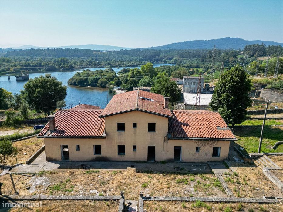 Propriedade para Recuperação em Areias de Vilar, Barcelos