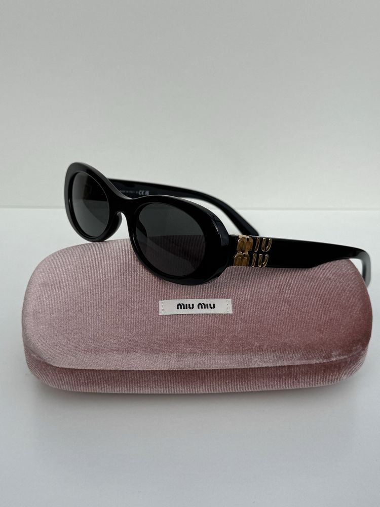 Óculos de sol MiuMiu verdadeiros