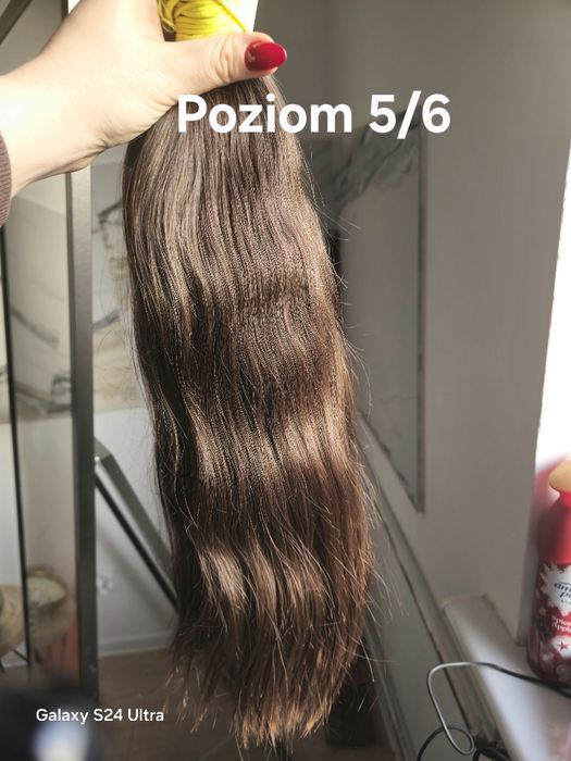 Włosy falowane dziewicze dostępne