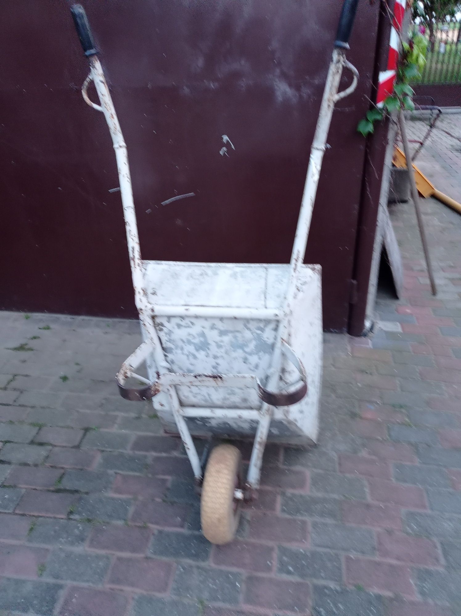 Kosiarka elektryczna sprzęt ogrodowy