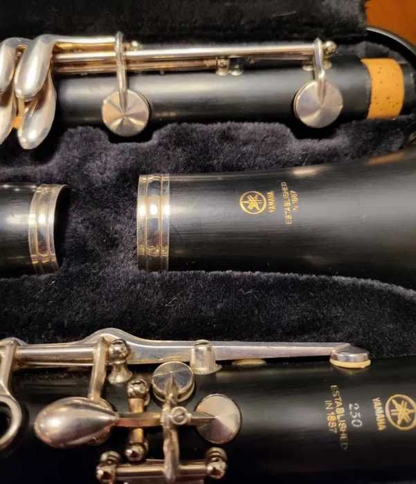 klarnet B YAMAHA YCL 250 made in Japan! stan bardzo dobry