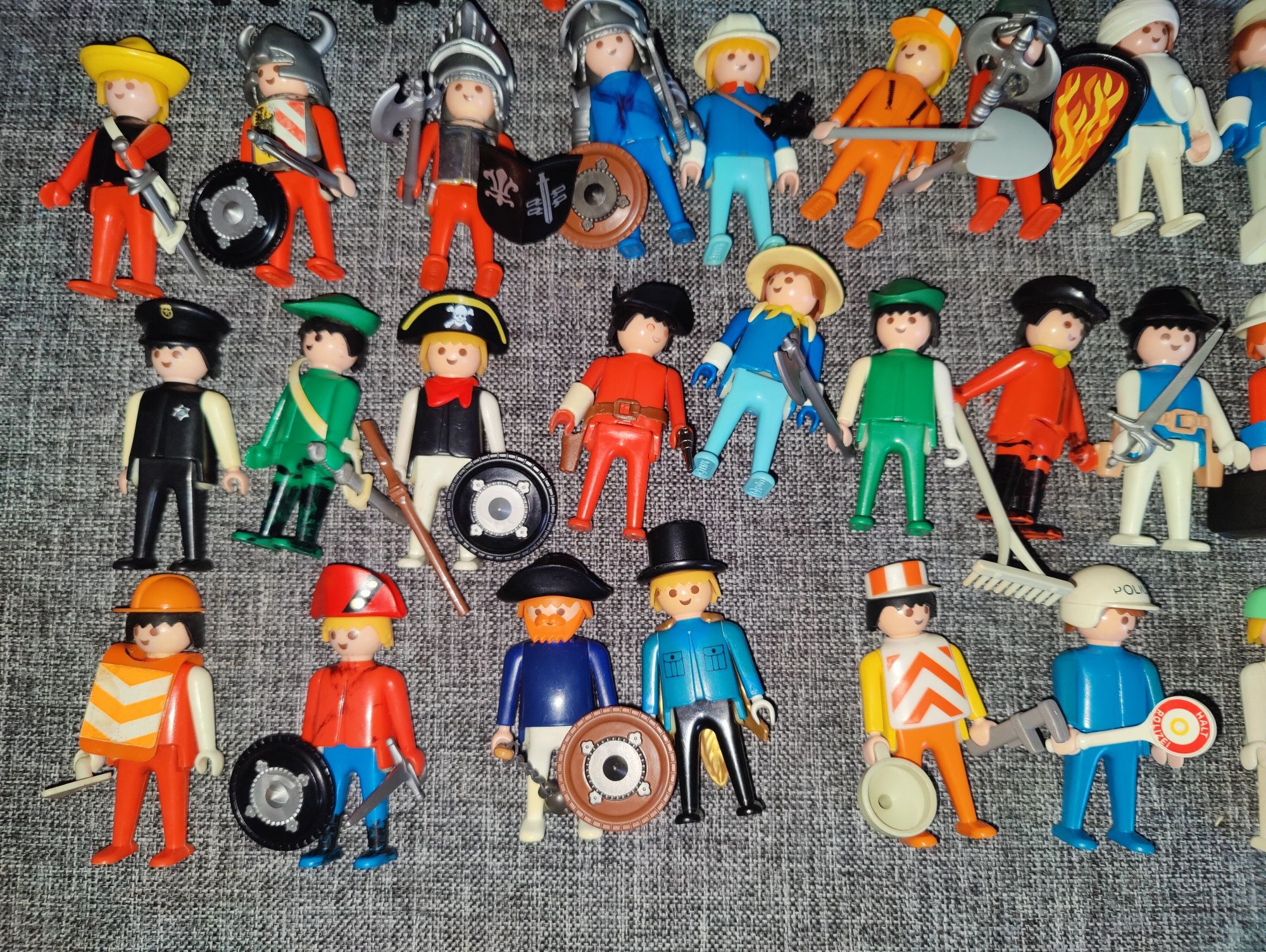 Playmobil- figurki mężczyzn - stare z 1974r.
