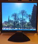 Monitor 17" Hyundai X73s