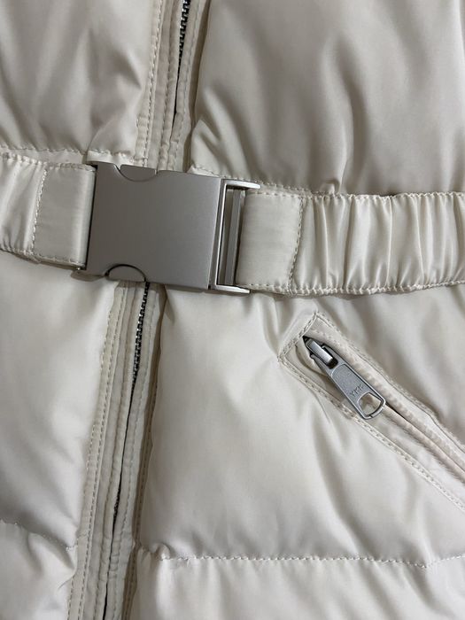 Дуже зручний пуховик s-xs