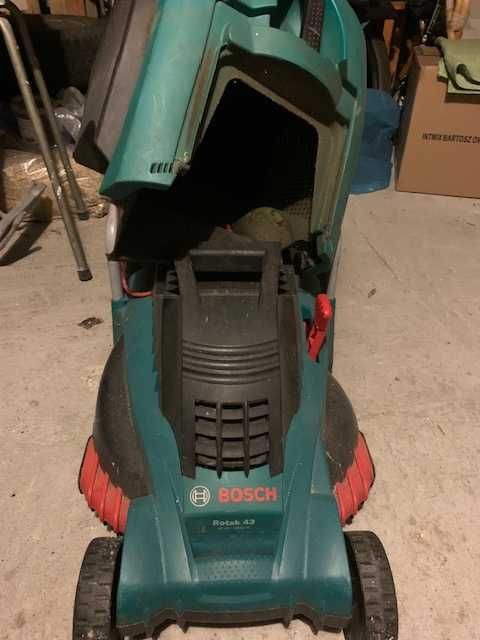Kosiarka Bosch Rotak 43