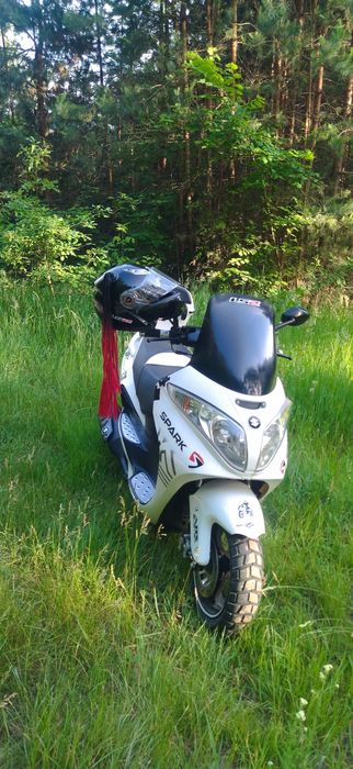Скутер Spark sp150s-28