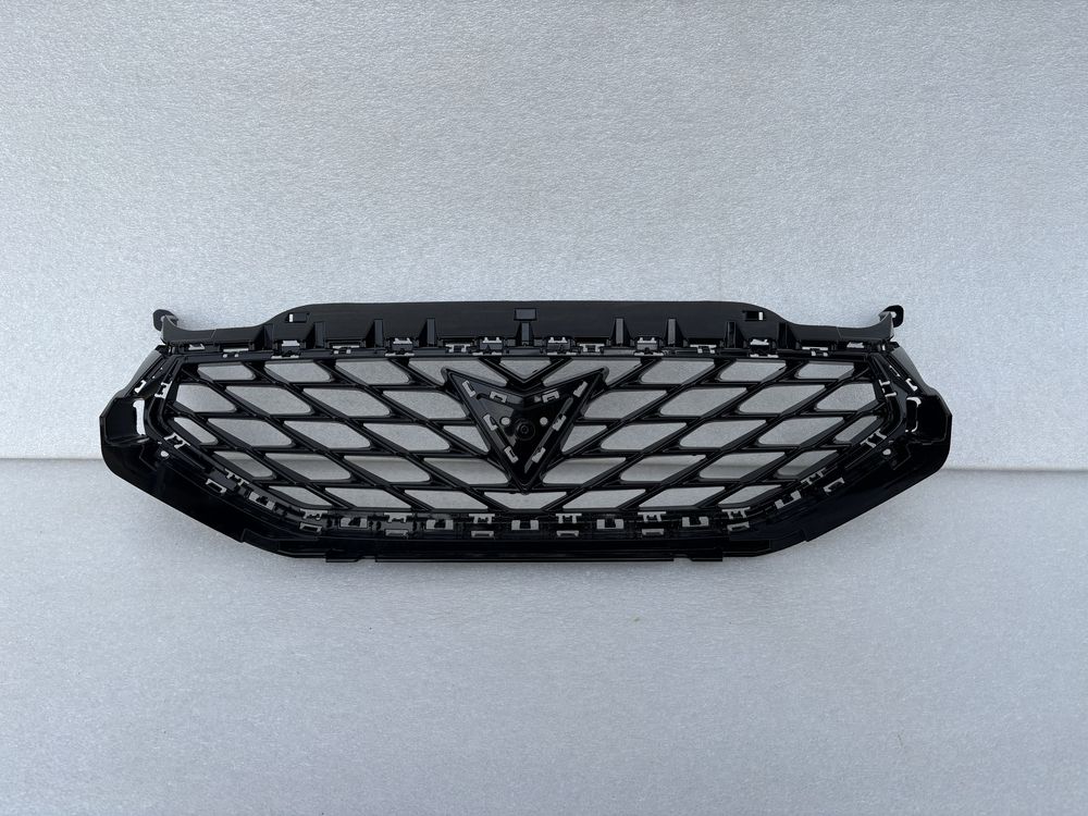 Seat Leon IV 4 5FA Cupra 20- grill atrapa kratka zderzaka przód