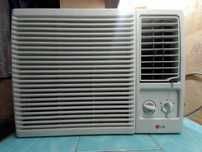 Продам оконный кондиционер LG на 30м2