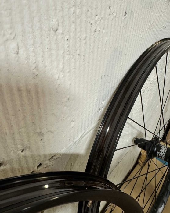 Zestaw kół Race Face Aeffect-R 30 27.5" Boost