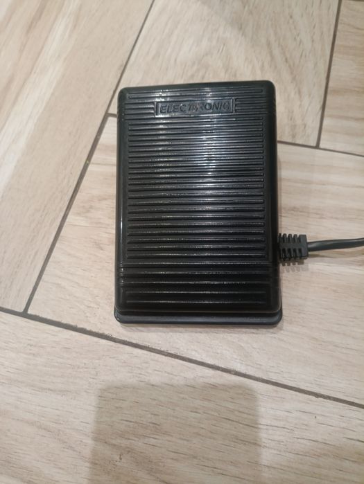 Швейная машинка janome