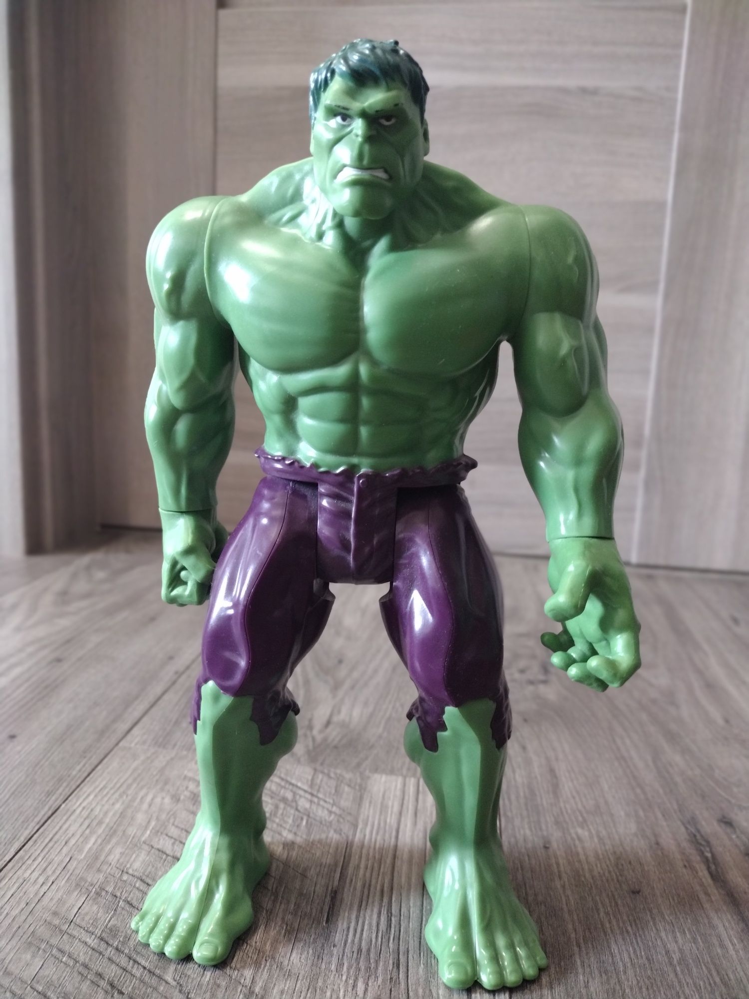 Figurka Hulk z serii Marvel