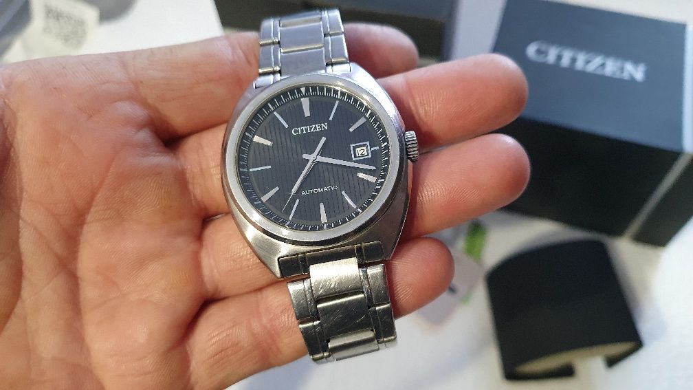 Продам наручний годинник Citizen
