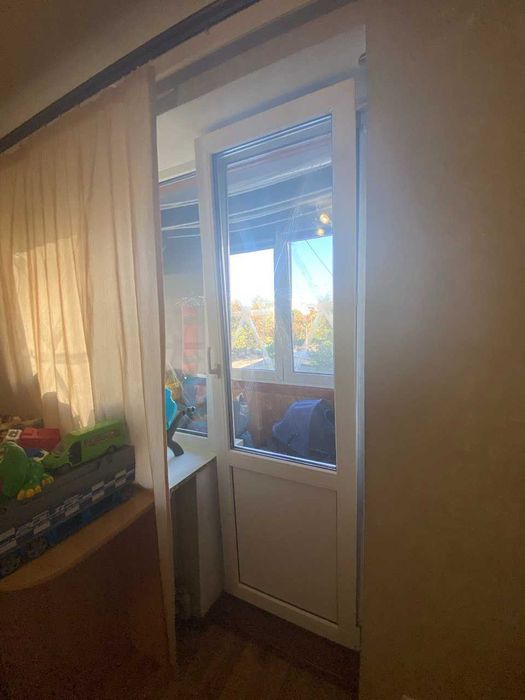 Продаж 1 к. кв. з сучасним ремонтом в районі Одеській